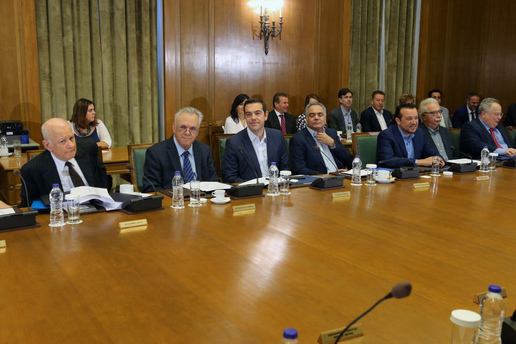 Οι αλλαγές στο Λύκειο και οι πυρκαγιές στο υπουργικό συμβούλιο