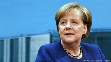 Δημοσκόπηση – Γερμανία: Στο 48% Συντηρητικοί και Φιλελεύθεροι