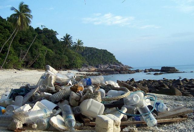 Πού κρύβονται όλα τα πλαστικά του κόσμου | tovima.gr