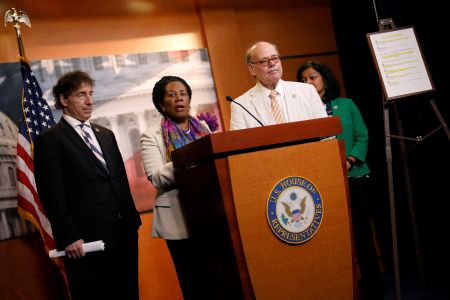 Συμμετρικά αντίποινα Ρωσίας κατά ΗΠΑ για τις διπλωματικές αποστολές