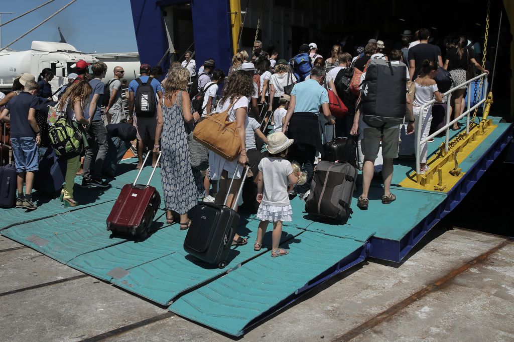 Ακτοπλοϊκές προσφορές για τον Δεκαπενταύγουστο