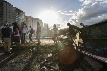 Η Βενεζουέλα στα πρόθυρα εμφυλίου