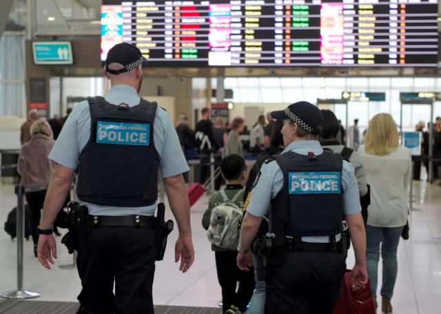 Αυστραλία: Μειώθηκε το επίπεδο συναγερμού στα αεροδρόμια
