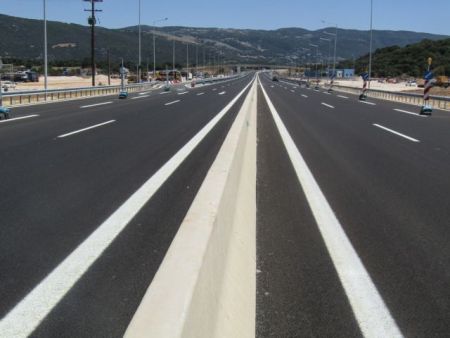 Kυκλοφοριακές ρυθμίσεις στην Ιόνια Οδό την Τετάρτη