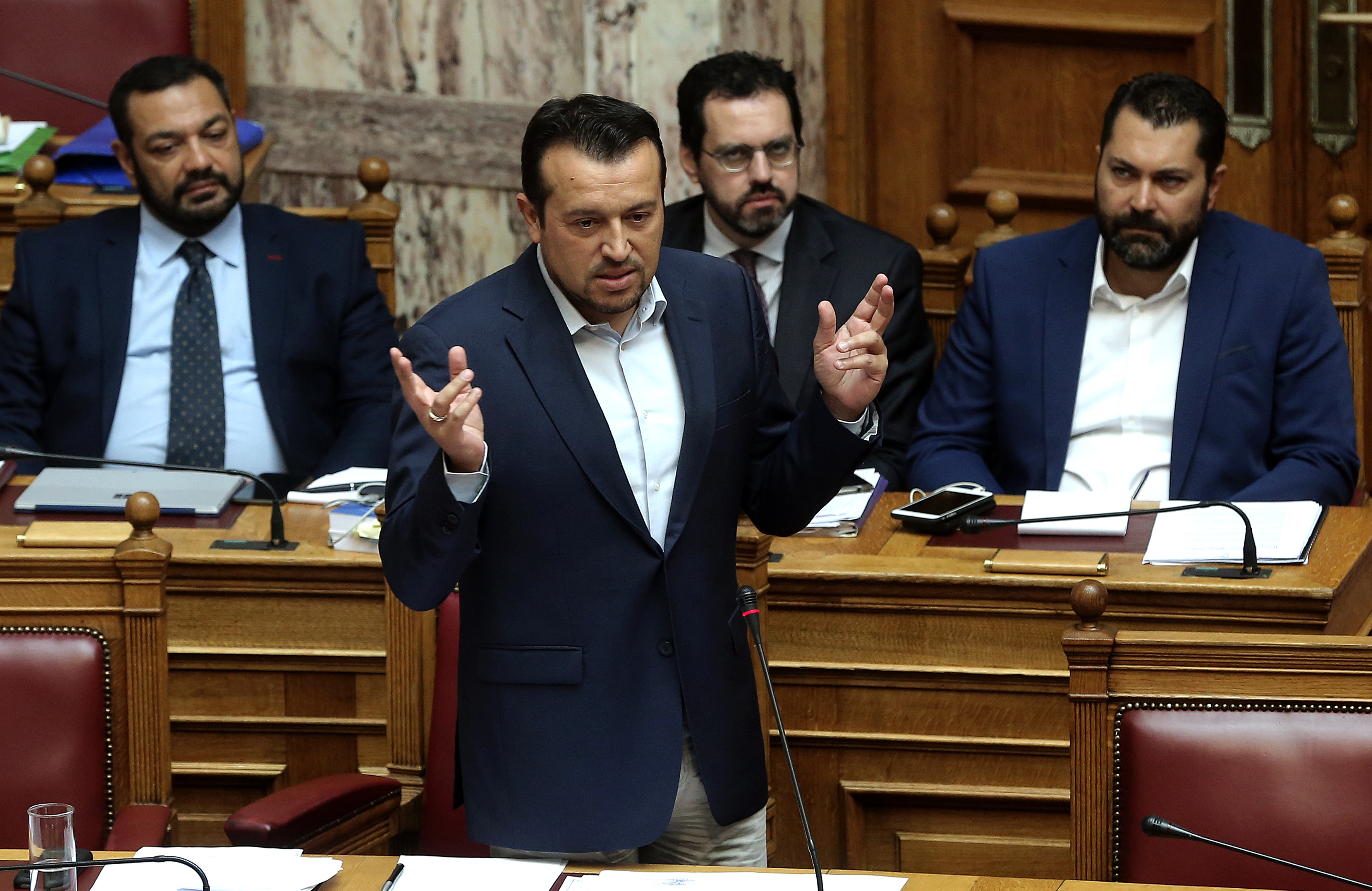 Ψηφίστηκε το νομοσχέδιο για τηλεοπτική διαφήμιση και barcode