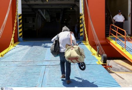 Κορυφώνεται η έξοδος των αδειούχων του καλοκαιριού