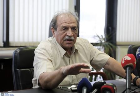 Πόσο (μας) στοιχίζουν οι… άμισθοι