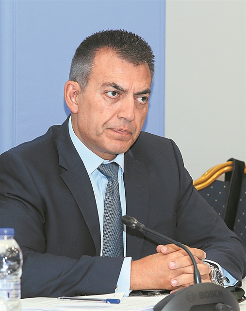 Mε βελτιωμένες διατάξεις το ασφαλιστικό στη Βουλή