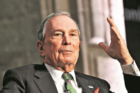 Δωρεά-«μαμούθ» $1,8 δισ. από τον Μάικλ Μπλούμπεργκ