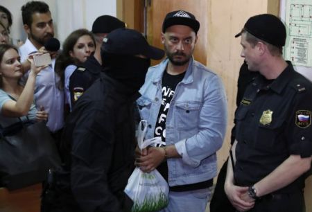 Ρωσία: Σε κατ’ οίκον περιορισμό ο σκηνοθέτης Κιρίλ Σερεμπρένικοφ