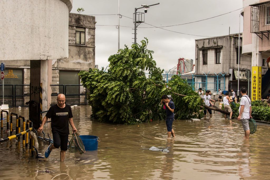 Χονγκ Κονγκ: Στους 12 οι νεκροί από το πέρασμα του τυφώνα Χάτο