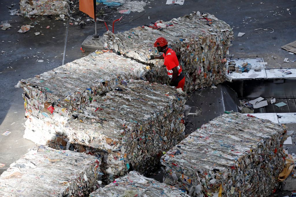 Η Γερμανία θέλει έλληνες συνεργάτες στη διαχείριση απορριμμάτων