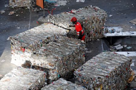 Η Γερμανία θέλει έλληνες συνεργάτες στη διαχείριση απορριμμάτων