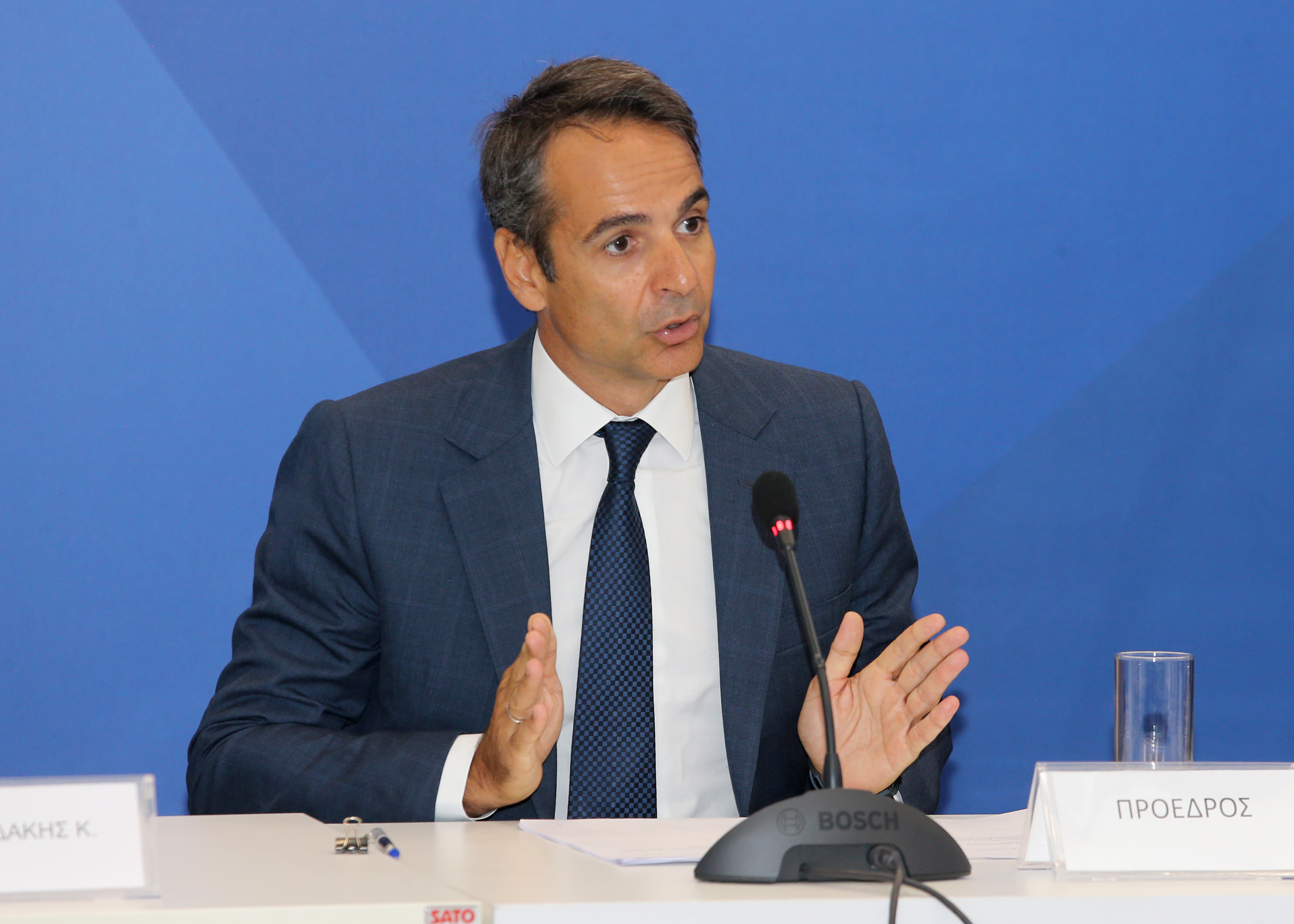 «Οι πάντες κρίνονται και αξιολογούνται», το πραγματικό μήνυμα του Κ. Μητσοτάκη