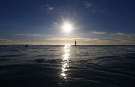 Στις γαλλικές ακτές 70χρονος που διέσχισε τον Ατλαντικό με καγιάκ