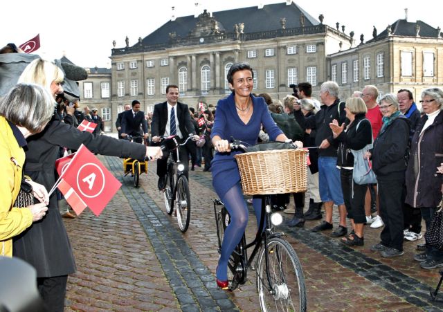 Η Δανία μειώνει κατά 45% τη φορολόγηση των αυτοκινήτων