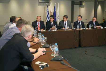 Κ. Μητσοτάκης: «Μην ακούτε τι λένε, να βλέπετε τι κάνουν οι κυβερνώντες»