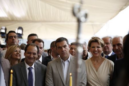 Ο Πρωθυπουργός, οι βασιλείς και οι βάρβαροι