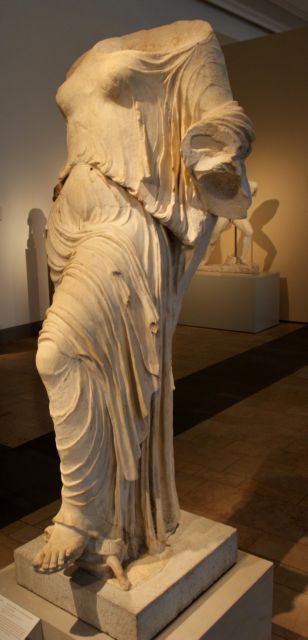 Το άγαλμα που λέει ιστορίες