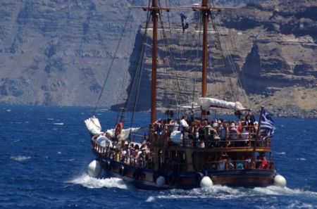 Αυξημένη η επιβατική κίνηση το καλοκαίρι στα ημερόπλοια