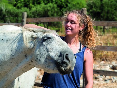 Στη Σκύρο με τους φίλους των αλόγων
