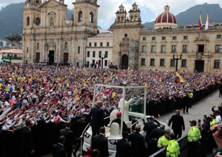 Ο πάπας Φραγκίσκος παρότρυνε τους νέους να ονειρεύονται, να συγχωρούν