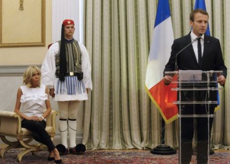 ΕΝΦΙΑ στη Γαλλία επιβάλλει ο Μακρόν