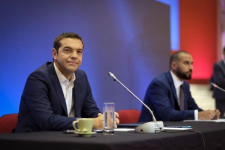 Ευχές Τσίπρα για καλή σχολική χρονιά