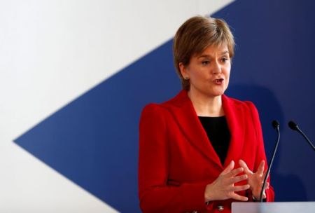 Σκωτία: Πρώτα το πλαίσιο σχέσεων Ε.Ε. – Βρετανίας και μετά πιθανό νέο δημοψήφισμα