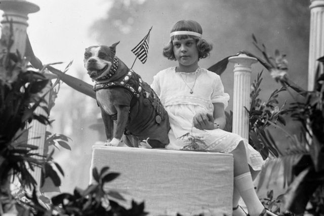 Ιστορικά παραλειπόμενα