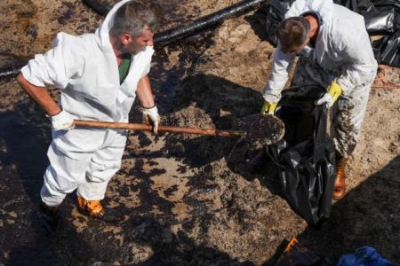 Μήνυση κατά παντός υπευθύνου από τον δήμο Πειραιά