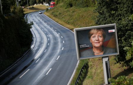 Εύκολη εμφανίζεται η πρωτιά για την Μέρκελ