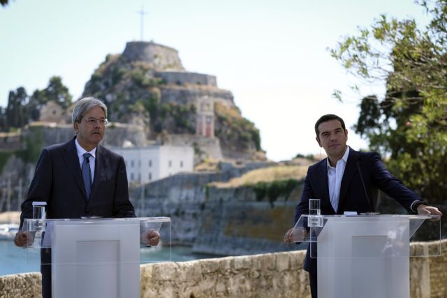 Τζεντιλόνι: Ενισχύσαμε τη στενή σχέση Ιταλίας – Ελλάδας