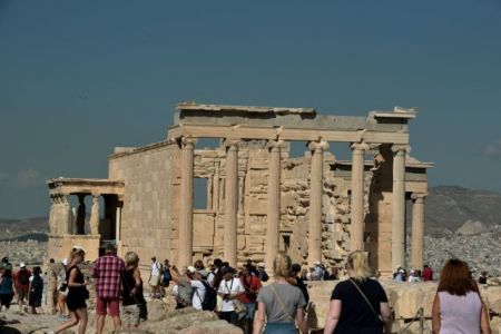 ΕΟΤ: Χρονιά – ρεκόρ για τους τουρίστες από τις ΗΠΑ το 2018