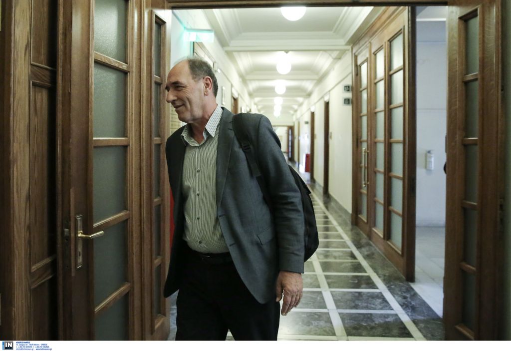 Η τρίτη αξιολόγηση στη συνάντηση Μοσκοβισί-Σταθάκη στις Βρυξέλλες