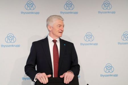 Η κρίση γεννά έναν νέο γίγαντα του χάλυβα