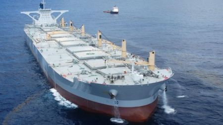 Εκτακτη επιθέωρηση σε δεξαμενόπλοια με ελληνική σημαία