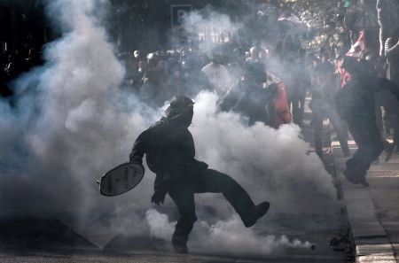 Γαλλία: Κινητοποιήσεις κατά της μεταρρύθμισης στα εργασιακά