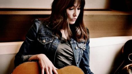 Η Κάρλα Μπρούνι στην Αθήνα για δύο συναυλίες