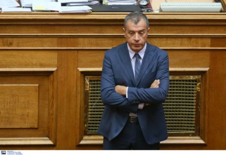 Θεοδωράκης: Στις επόμενες εκλογές ο Καμμένος θα κατέβει με τον ΣΥΡΙΖΑ