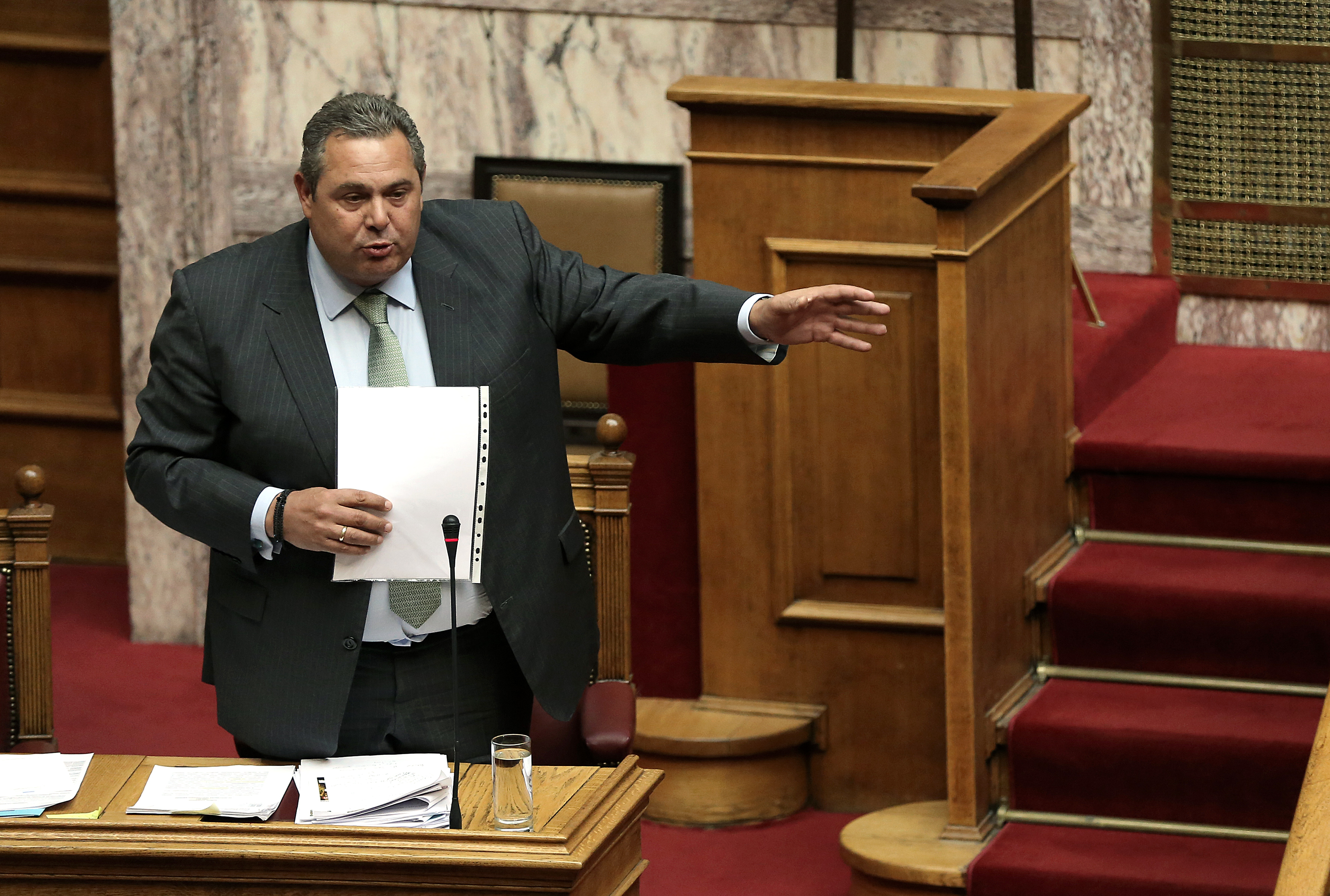 Καμμένος για ρουλέτα: Δεν παίζω τα λεφτά του ελληνικού λαού