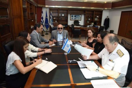 Συναντήσεις Κουρουμπλή με πρέσβεις Ισραήλ, Βρετανίας και Νορβηγίας