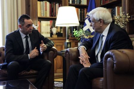 Παυλόπουλος: Οι χώρες που επιθυμούν ένταξη στην ΕΕ να σέβονται την Διεθνή Νομιμότητα