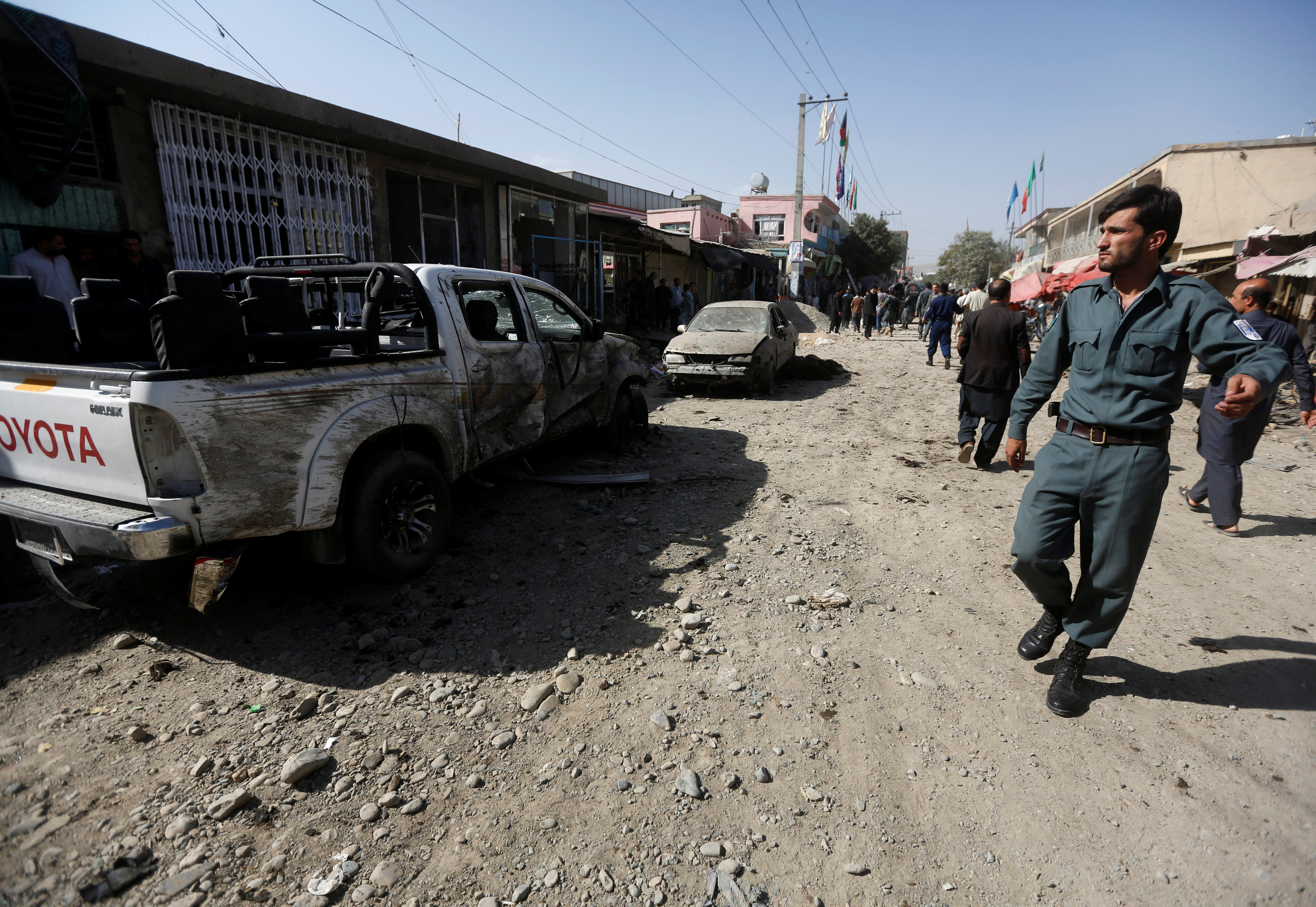 Πάνω από 70 νεκροί σε επίθεσεις αυτοκτονίας στην Καμπούλ