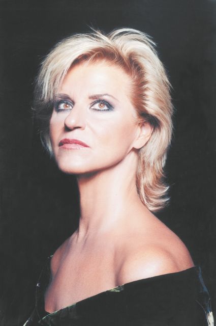 Αγνή Μπάλτσα: «Η σκηνή είναι αθλητισμόςκαι πανηγύρι…»