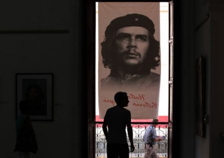 Φόρος τιμής στον Τσε Γκεβάρα, 50 χρόνια μετά τον θάνατό του