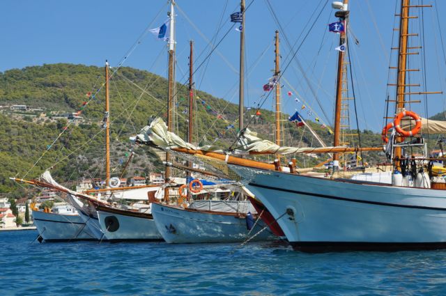 Πόρος: Με επιτυχία ολοκληρώθηκε το 5ο Ναυτικό Σαλόνι Παραδοσιακών Σκαφών