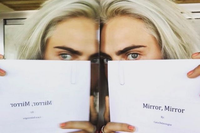 Η συγγραφέας… Κάρα Ντελεβίν