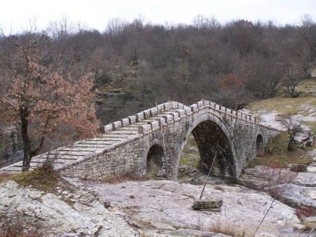 Υπαρξιακή ανάταση στο φανταστικό