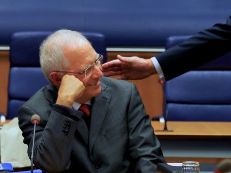 Ο Σόιμπλε απορρίπτει πρόταση Σουλτς για Ηνωμένες Πολιτείες της Ευρώπης